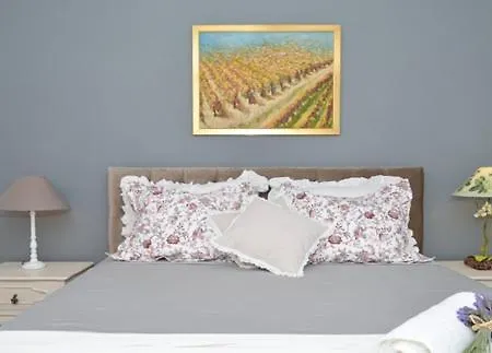 Bora Bora Каштела