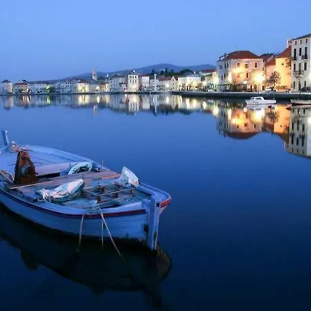 Bora Bora Апартаменты