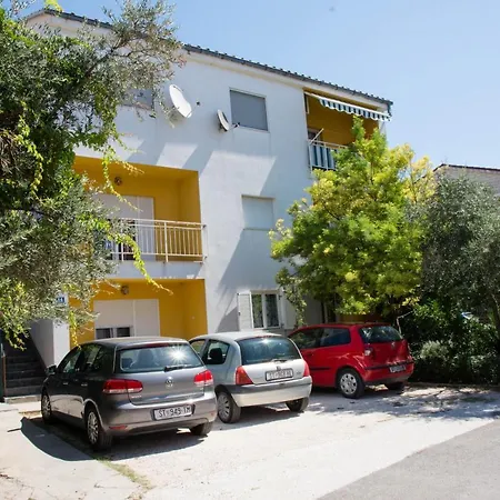 Bora Bora Апартаменты