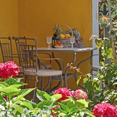 Bora Bora * Каштела