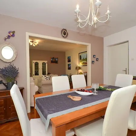 Apartman Bora Bora Kastela