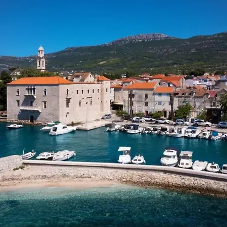 Апартаменты Bora Bora *